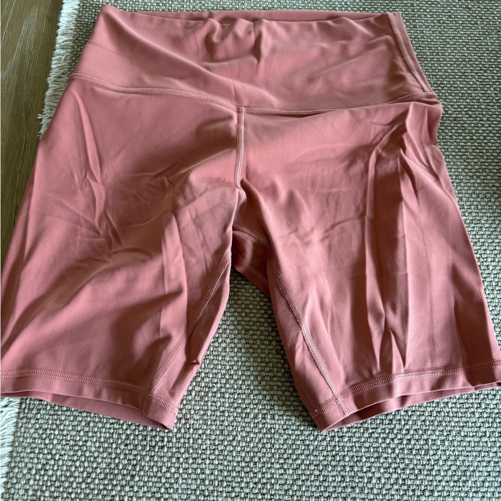 Lululemon peach biker shorts